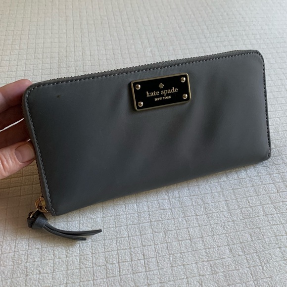 Kate Spade grey wallet - Picture 16 of 16